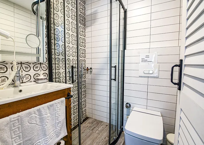 Nirvana 博兹贾阿达岛